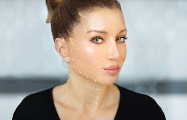 Facelift with Silhouette Threads in Dubai