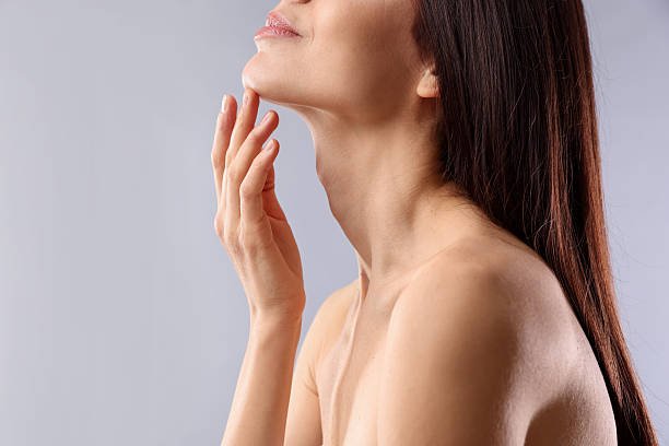 Can Double Chin Removal Improve Your Facial Contours