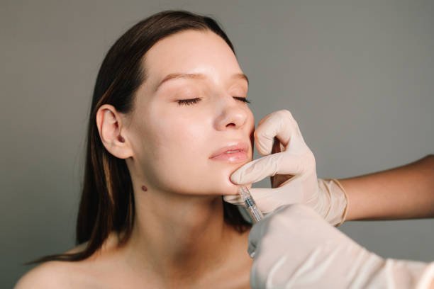 How Do Jawline Fillers Define Your Jaw