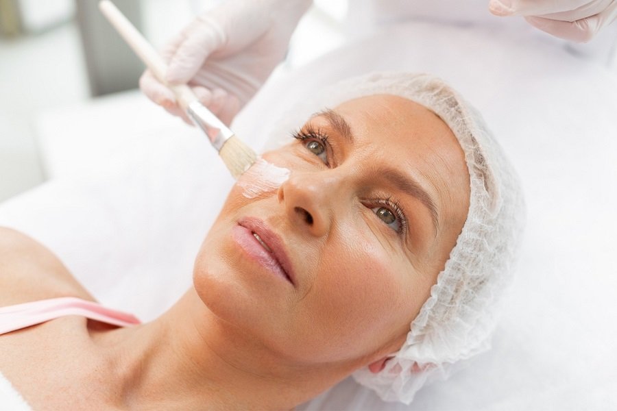Red-carpet Facial in Abu Dhabi